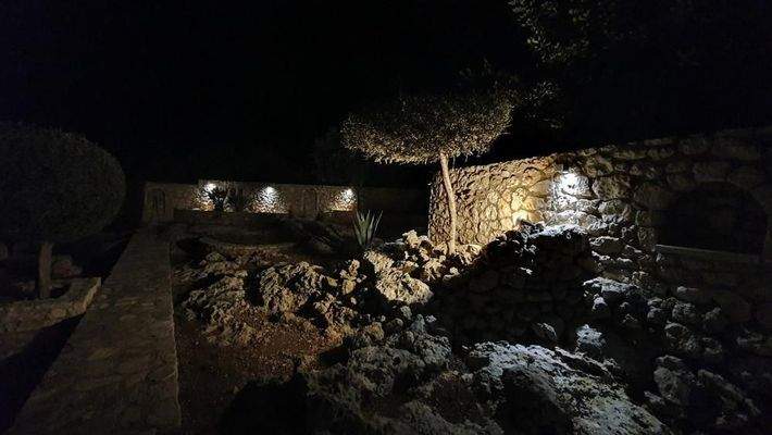 MIT VIDEO! Kreta, Plaka: Villa mit traditionellen Elementen und Meerblick zu verkaufen