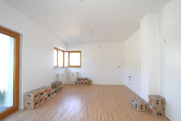 EG großer Wohnbereich mit Küchenanschluß