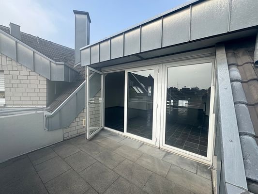 Balkon/Dachterrasse