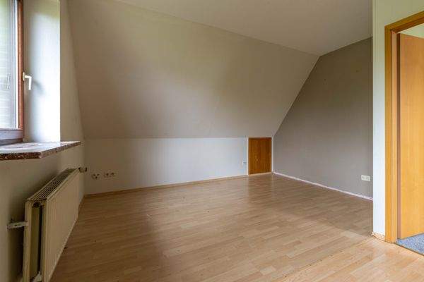 Wohn und Esszimmer DG 2