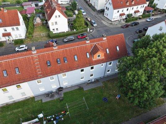 Hausrückseite mit Garten