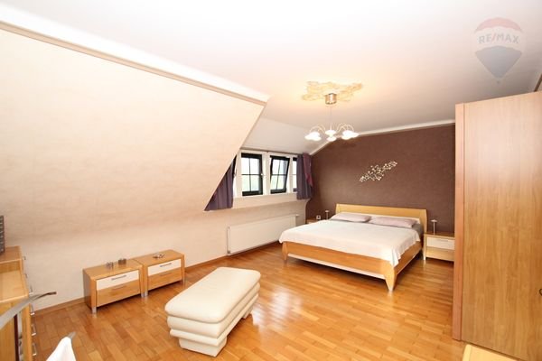 DG Elternschlafzimmer