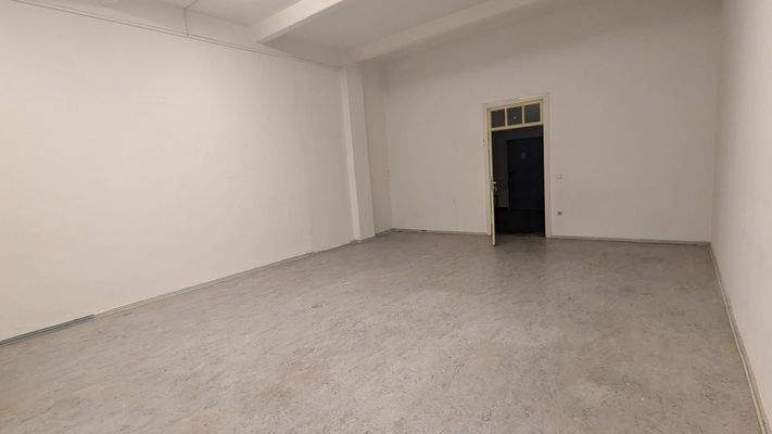 Linker Raum Ansicht Tür