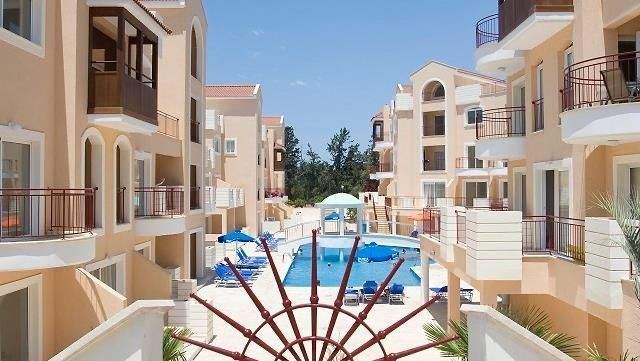 Pafilia Gardens 8-11-11