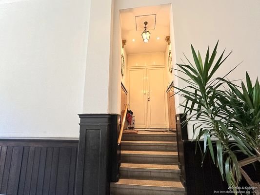 Wohnung im Hochparterre