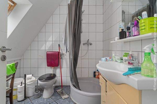 Badezimmer Dachgeschoss 