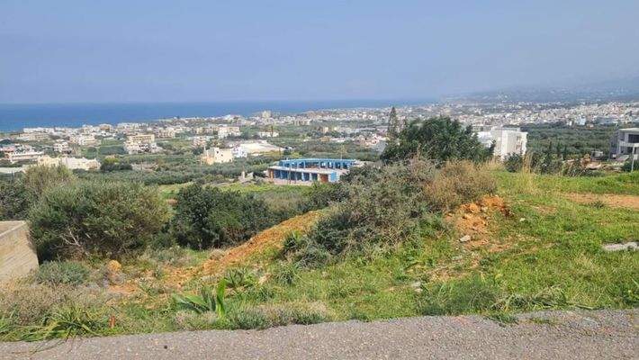 Kreta, Malia: Baugrundstück am Stadtrand zu verkaufen