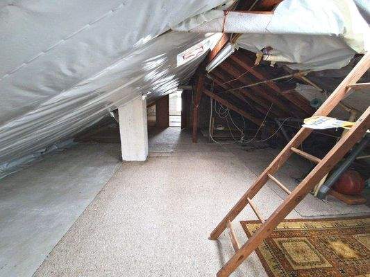 16 Dachboden1.jpg