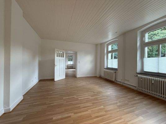 Gewerbe EG links hinten