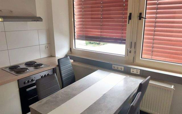 Zimmer mieten Stuttgart Wangen möbliert günstig Wohnen auf Zeit urbanbnb 4 - Kopie.jpeg