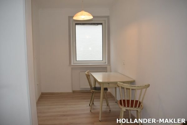 Zimmer 1 OG