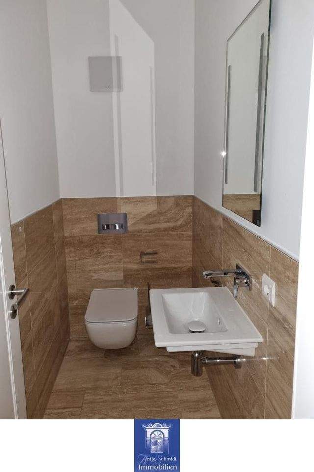 Ihre Traumwohnung mit hochwertiger Ausstattung und großer Loggia am Neumarkt! EBK! - Foto 5