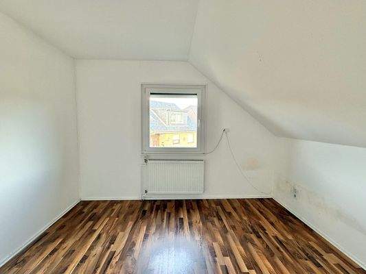 wohnlich ausgebauter Raum - DG (lt. Plan Dachboden)