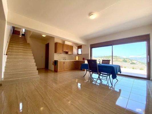 Luxusvilla zum Verkauf in Tsivaras mit Meerblick