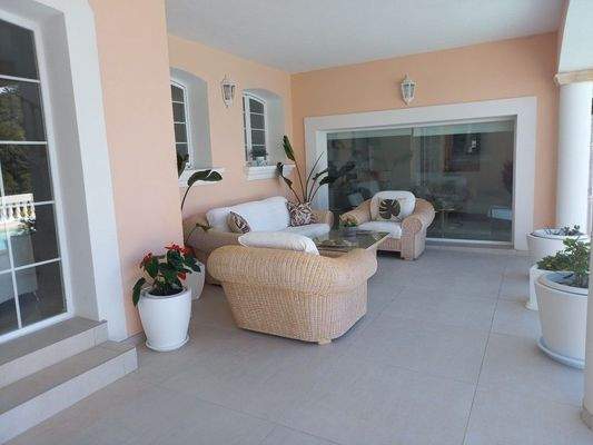 casa en primera linea en venta en Camp de Mar (1)