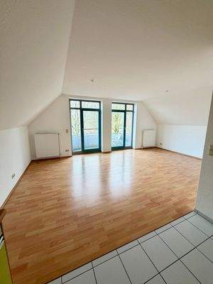 Lichtdurchfluteter Wohnbereich Dachgeschoß