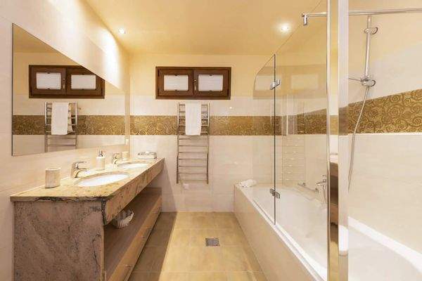 Luxury-Villas-Lefkada-Villa-Paradiso-Badezimmer-Go