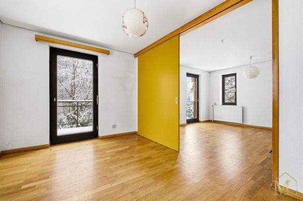 Schlafzimmer mit Balkonzugang WE 1