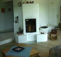 Kachelofen mit Glaseinsatz