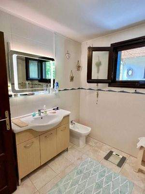 Kreta, Latsida: Charmantes Dorfhaus mit Garten zu verkaufen