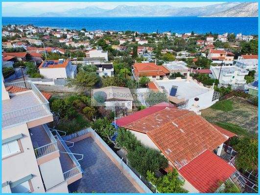 20772c76f5934689819f7335c3a1e874-original