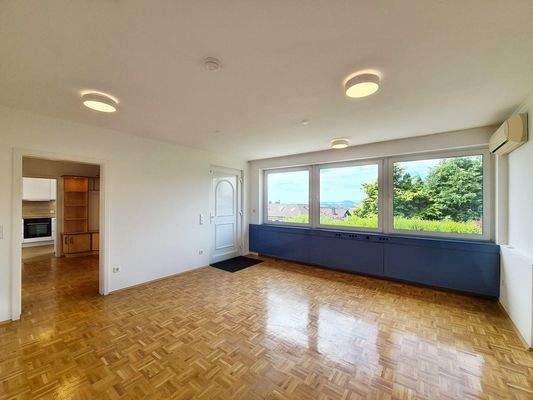 Eingang II | Büroseite - mit Übergang zu den Wohnräumen