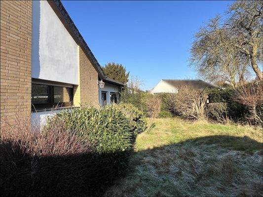 Das Grundstück ist 1.015 m² groß