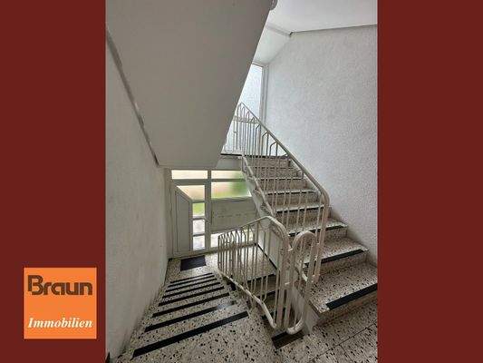 MFH-Wohnhaus, VS-S, Treppenhaus