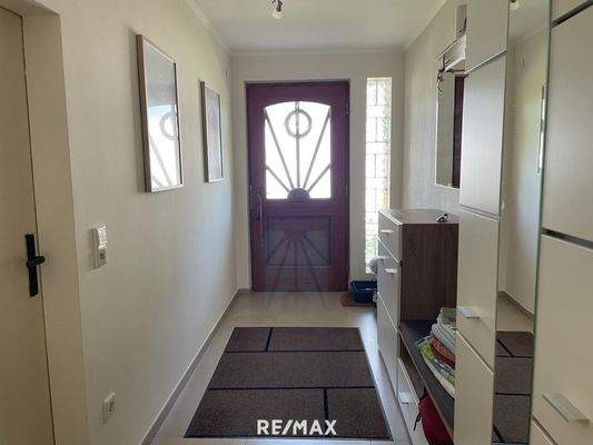 36_Eingangsbereich EG