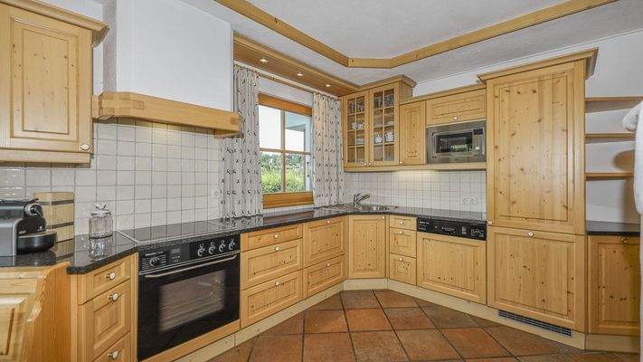 KITZIMMO-Gepflegtes Einfamilienhaus mit Kaiserblick kaufen - Immobilien Kitzbühel.