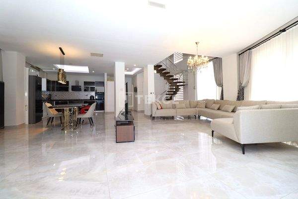 Villa for sale in Guzeloba Life Good Lara Villaları