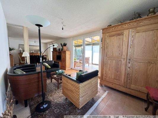 Wohn- und Esszimmer - Bild II