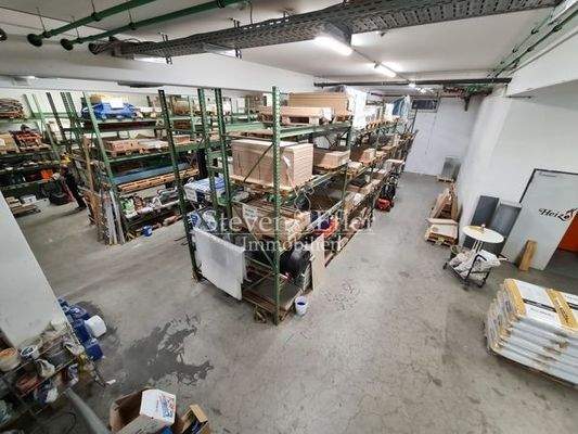 Lagerfläche im Untergeschoss