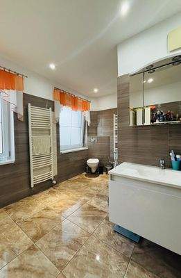 Duschbad im Erdgeschoss