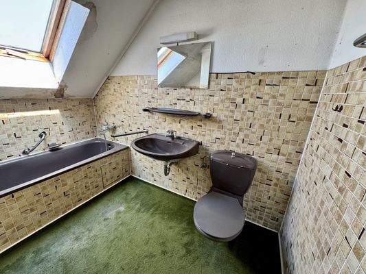 Badezimmer Dachgeschoss