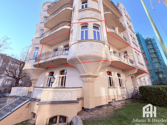 Außenansicht Front _ Balkone