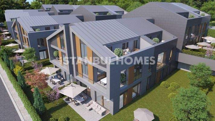 Chic Properties in a Complex Interwined the Nature in Eyupsultan