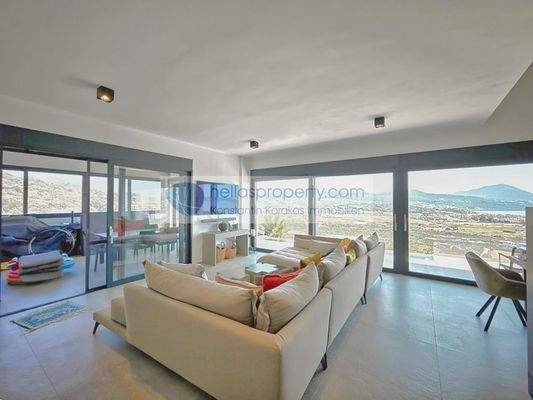 722207845d9b4a538f9d3ad872a9dd46-original