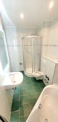 20250811_170140 (1).jpg