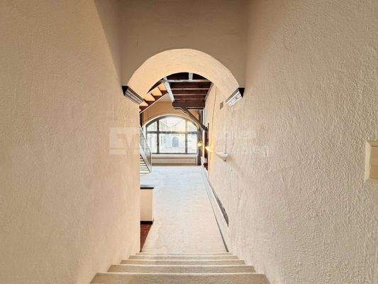 4936 Blick von der Empore 