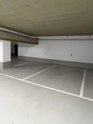 Tiefgaragenstellplatz