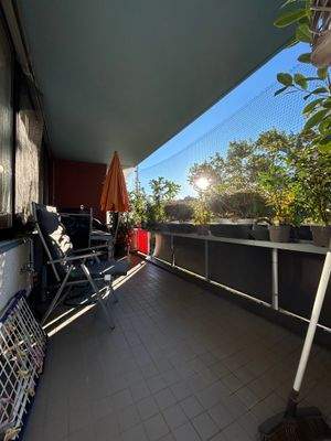 Balkon überdacht.jpeg