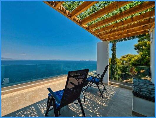 1348bc0d67dd4f339b93db92986f8ef7-original