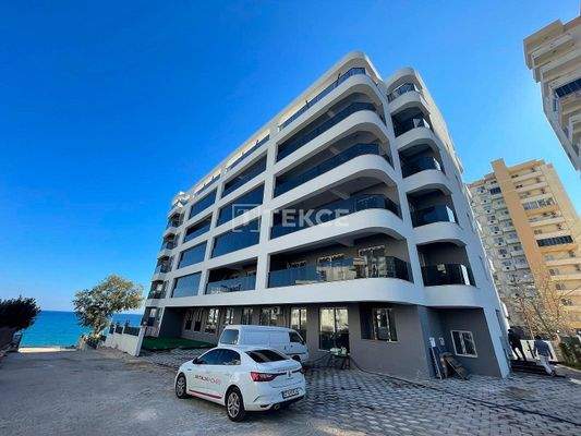 Seafront Apartments with Panoramic Sea Views in Mersin