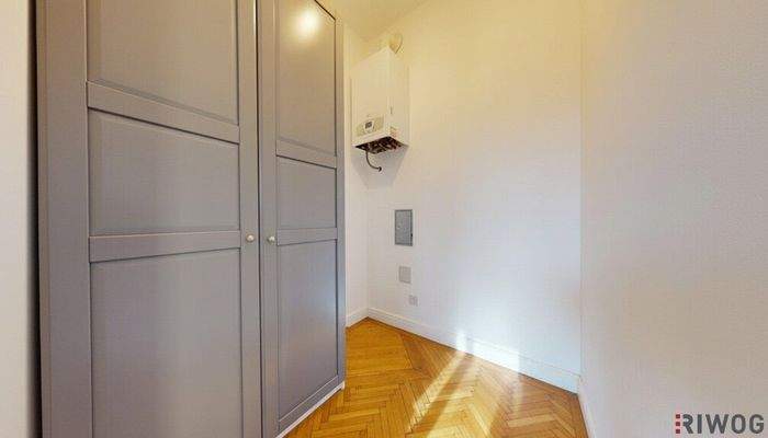 Begehbarer Kleiderschrank