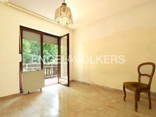 Kinderzimmer mit eigenem Balkon