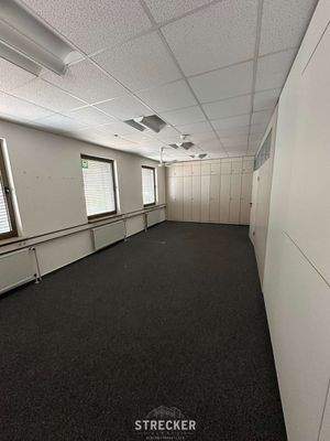 Büro exemplarisch (2)