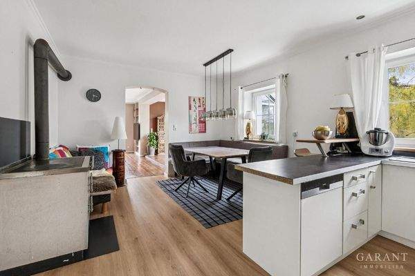 Küche mit Esszimmer