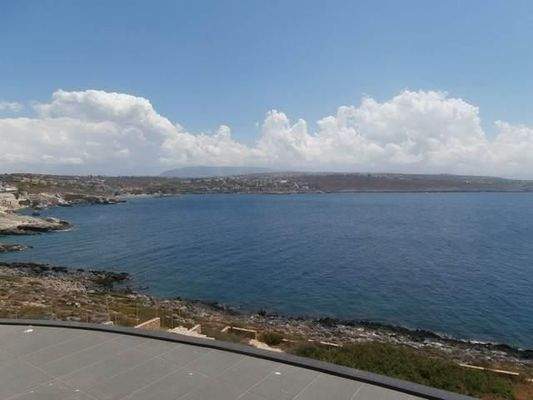 Kreta, Akrotiri: Villa in einzigartiger Lage mit Blick auf die Bucht zu verkaufen