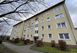 10412 Foto Liegenschaft Haus 62+64